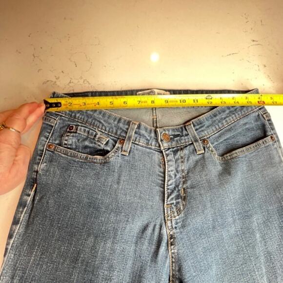 Levi's Midrise Straight Jeans Size 12 Short - Picture 5 of 8